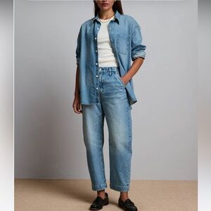 American Eagle Outfitters Medium/light  Blue slight barrel Jeans